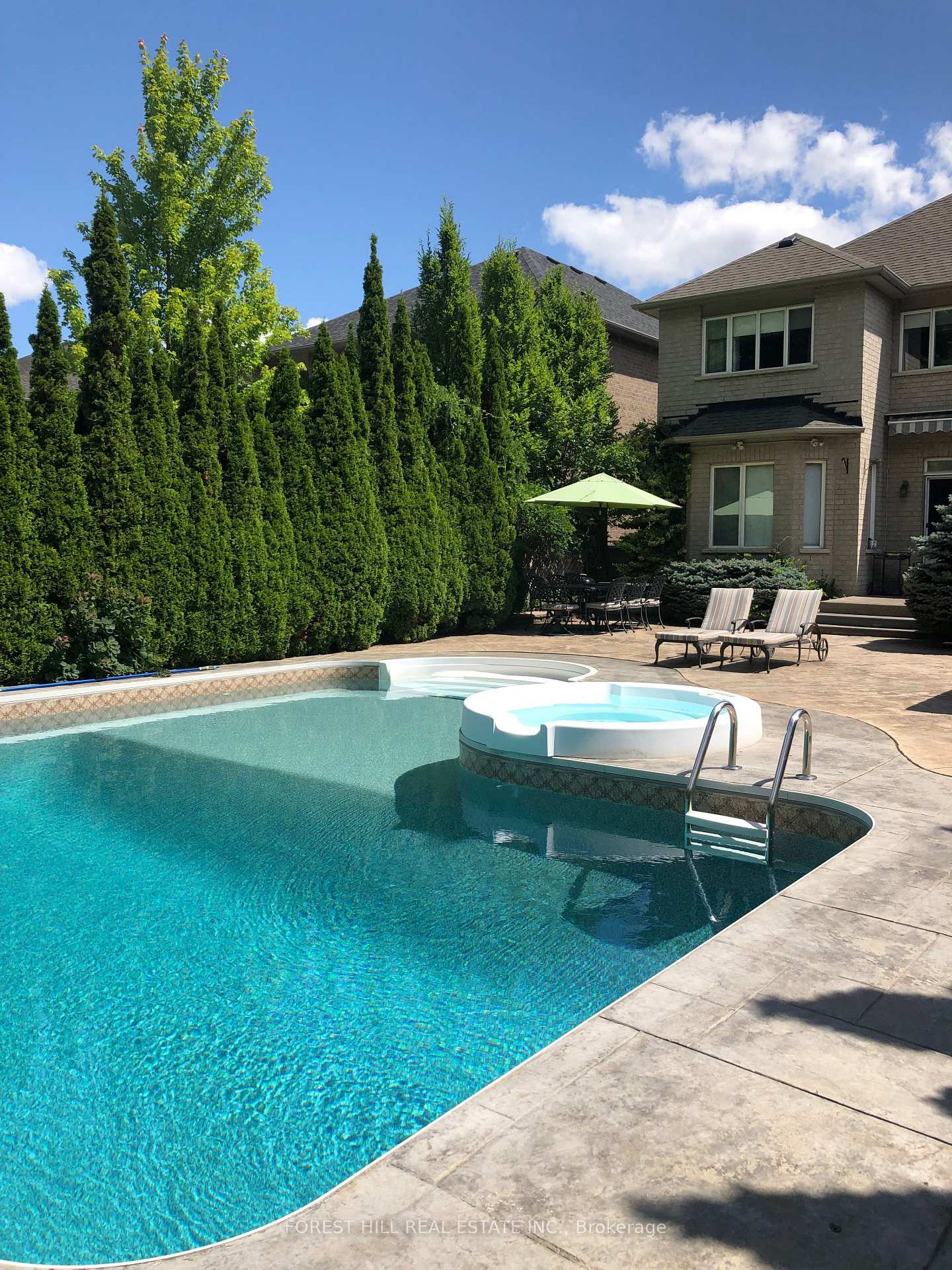 Photo 40 of 264 Thornhill Woods Drive, Vaughan, Patterson — HOMEH