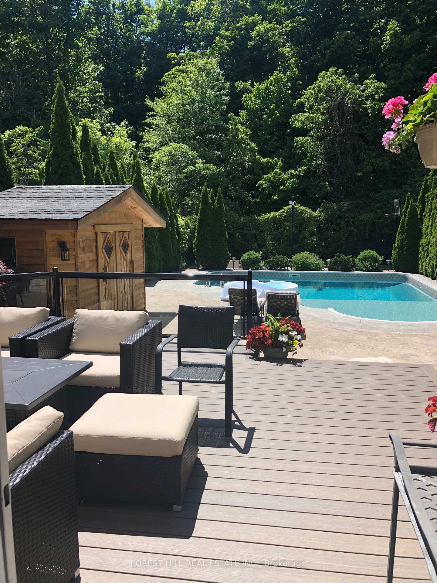 Photo 43 of 264 Thornhill Woods Drive, Vaughan, Patterson — HOMEH