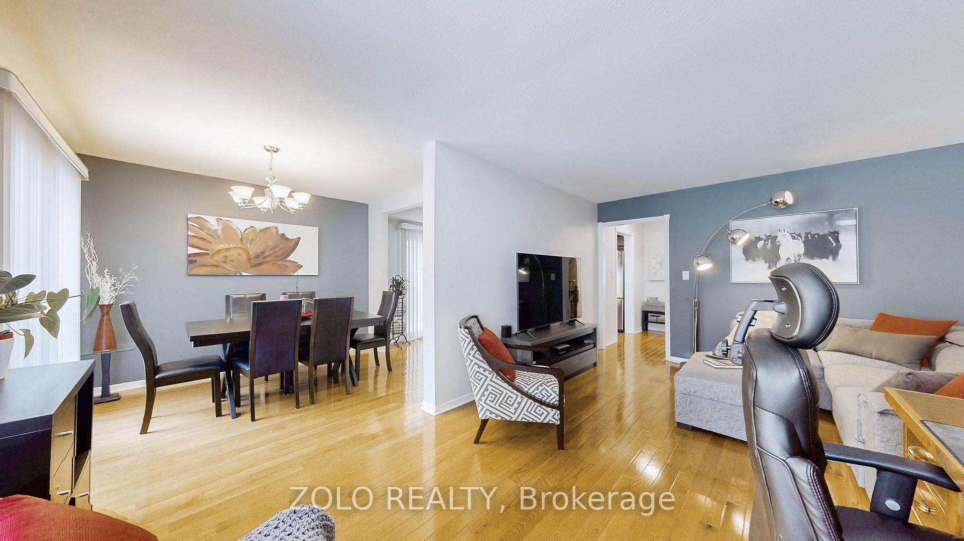 Photo 8 of 184 Overbank Drive, Oshawa, McLaughlin — HOMEH