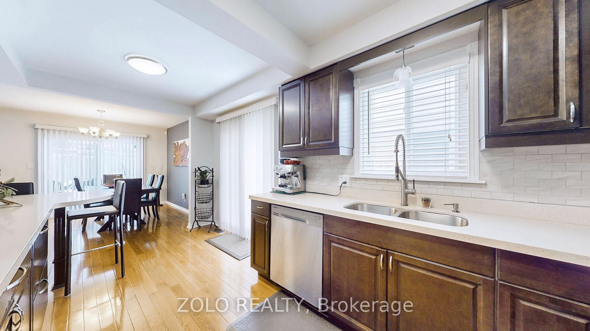 Photo 18 of 184 Overbank Drive, Oshawa, McLaughlin — HOMEH