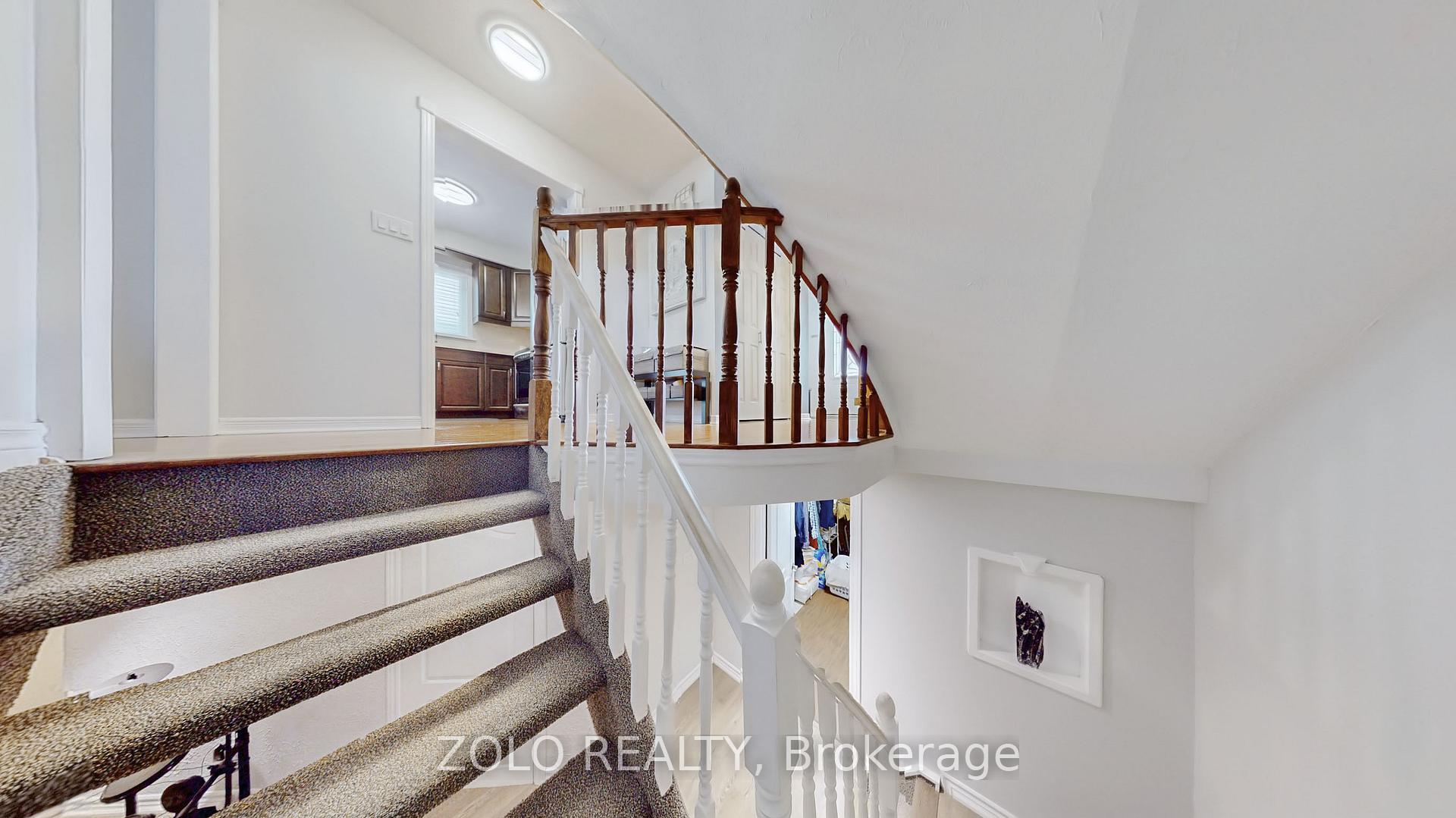 Photo 37 of 184 Overbank Drive, Oshawa, McLaughlin — HOMEH