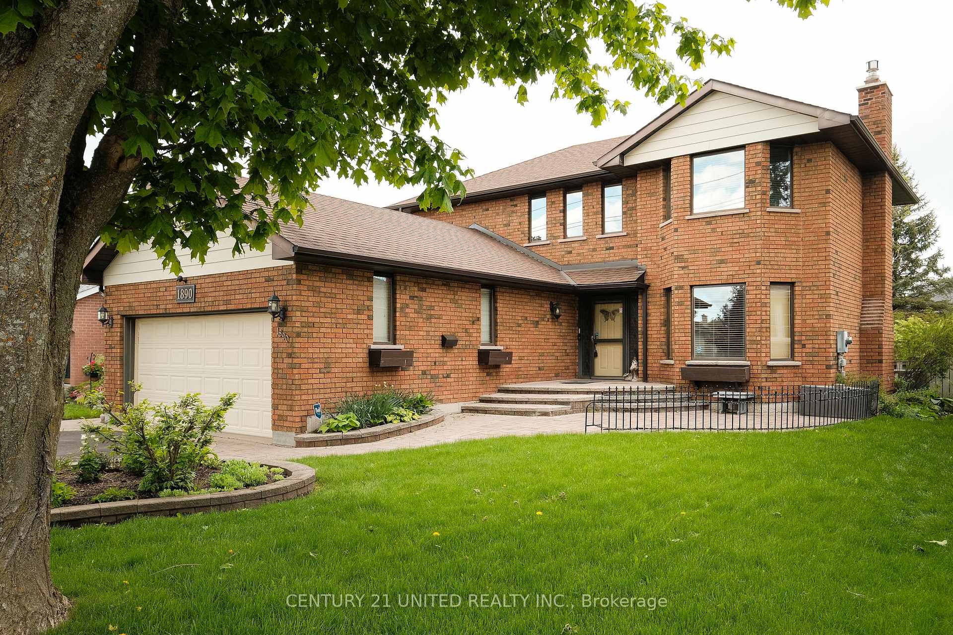 Photo 2 of 1890 Cherryhill Road, Peterborough, Monaghan Ward 2 — HOMEH