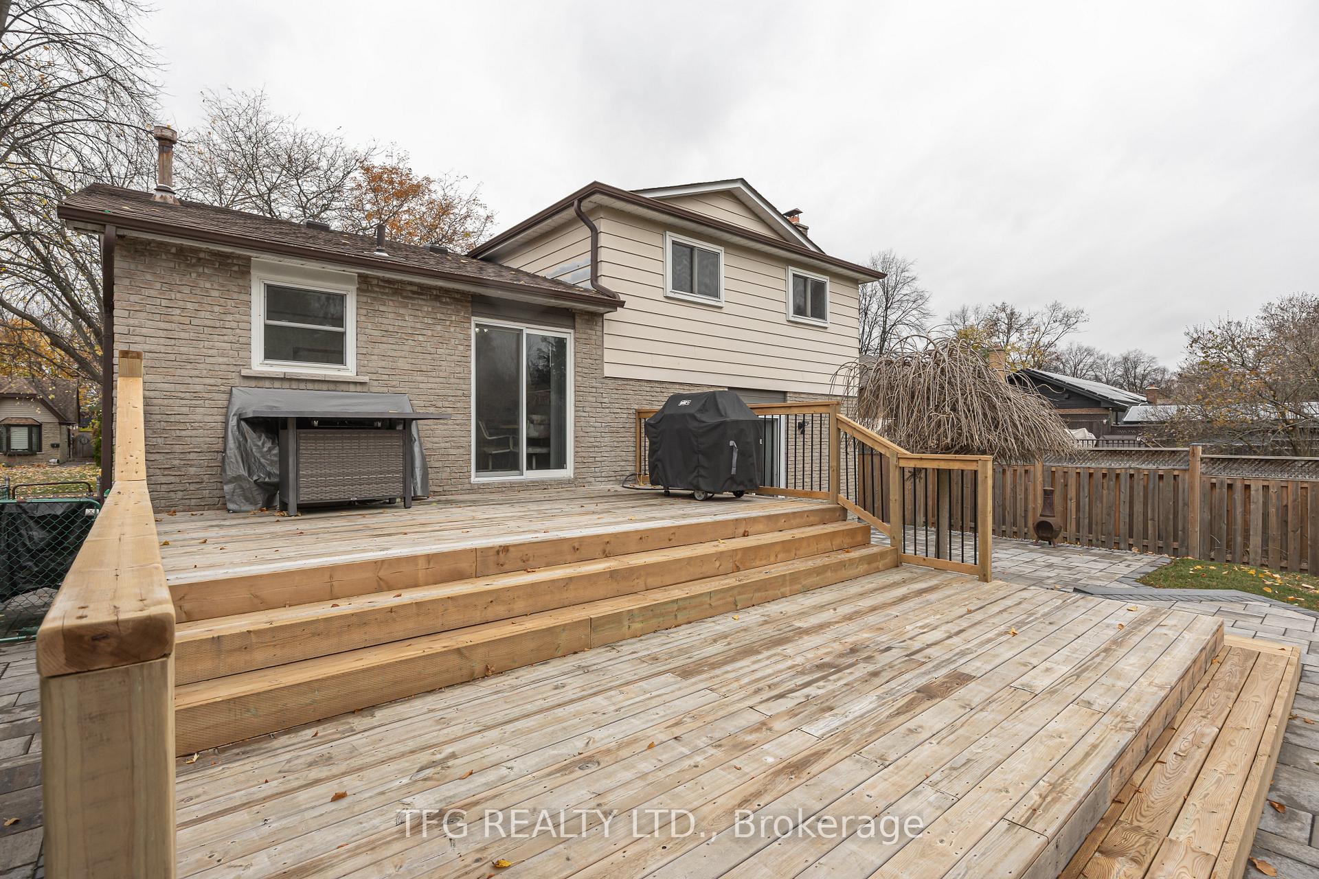 Photo 13 of 129 Bell Drive, Whitby, Lynde Creek — HOMEH