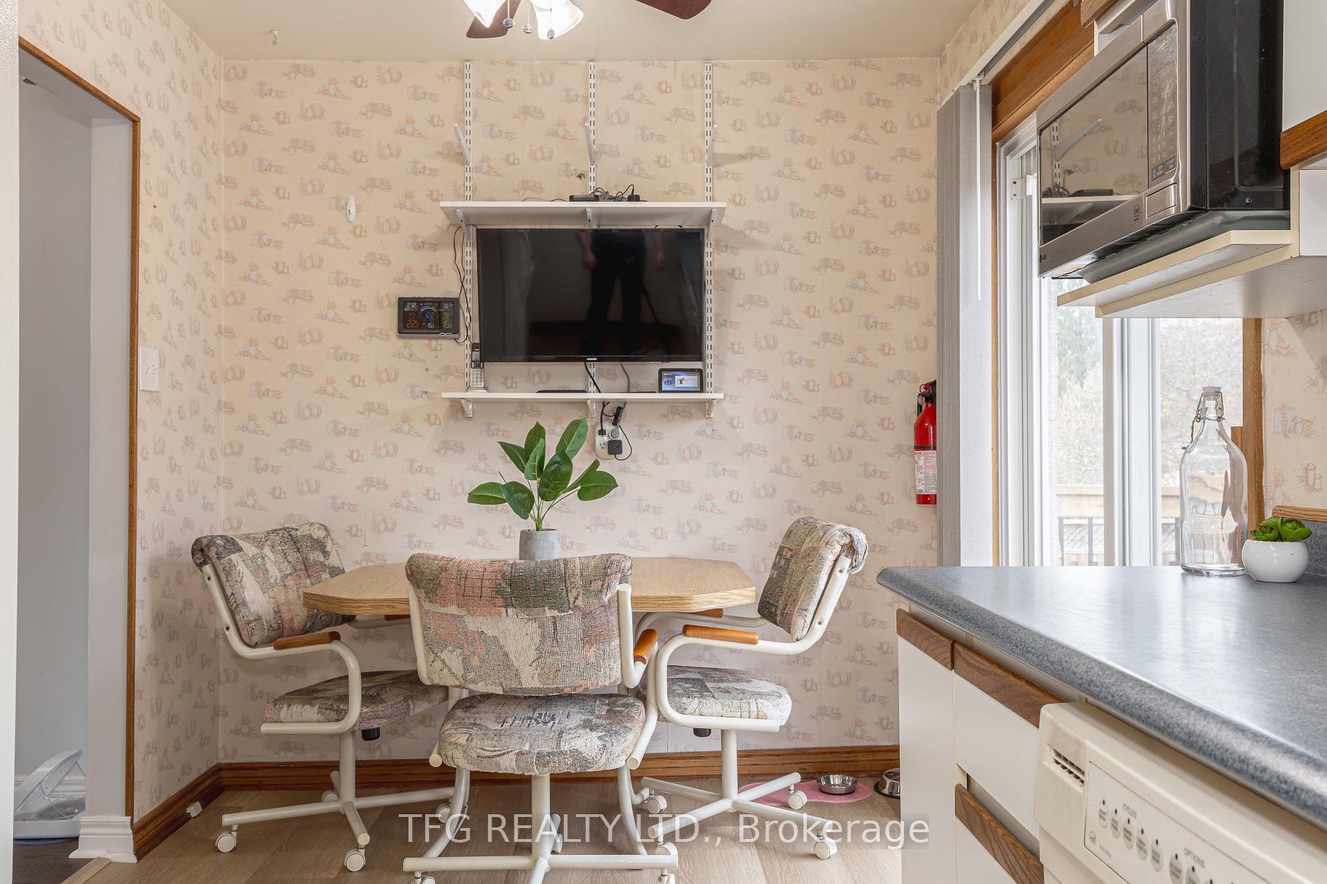 Photo 26 of 129 Bell Drive, Whitby, Lynde Creek — HOMEH