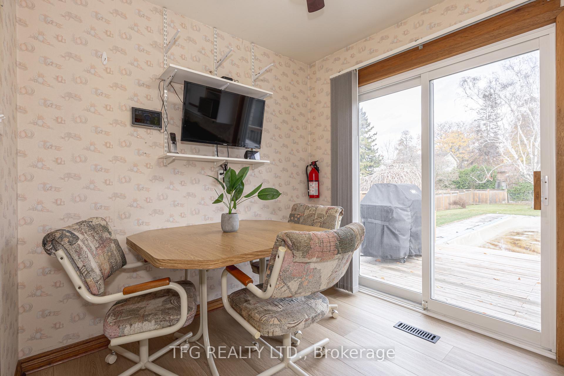 Photo 27 of 129 Bell Drive, Whitby, Lynde Creek — HOMEH