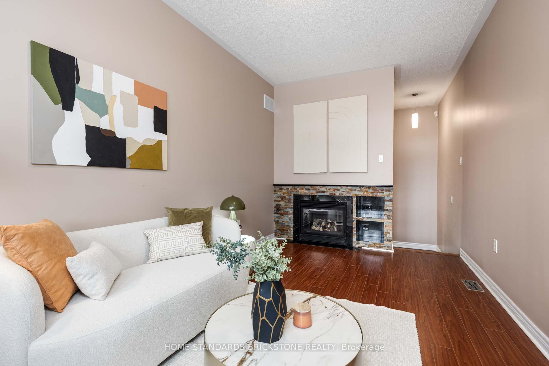 Photo 21 of 105 Mintwood Road, Vaughan, Patterson — HOMEH