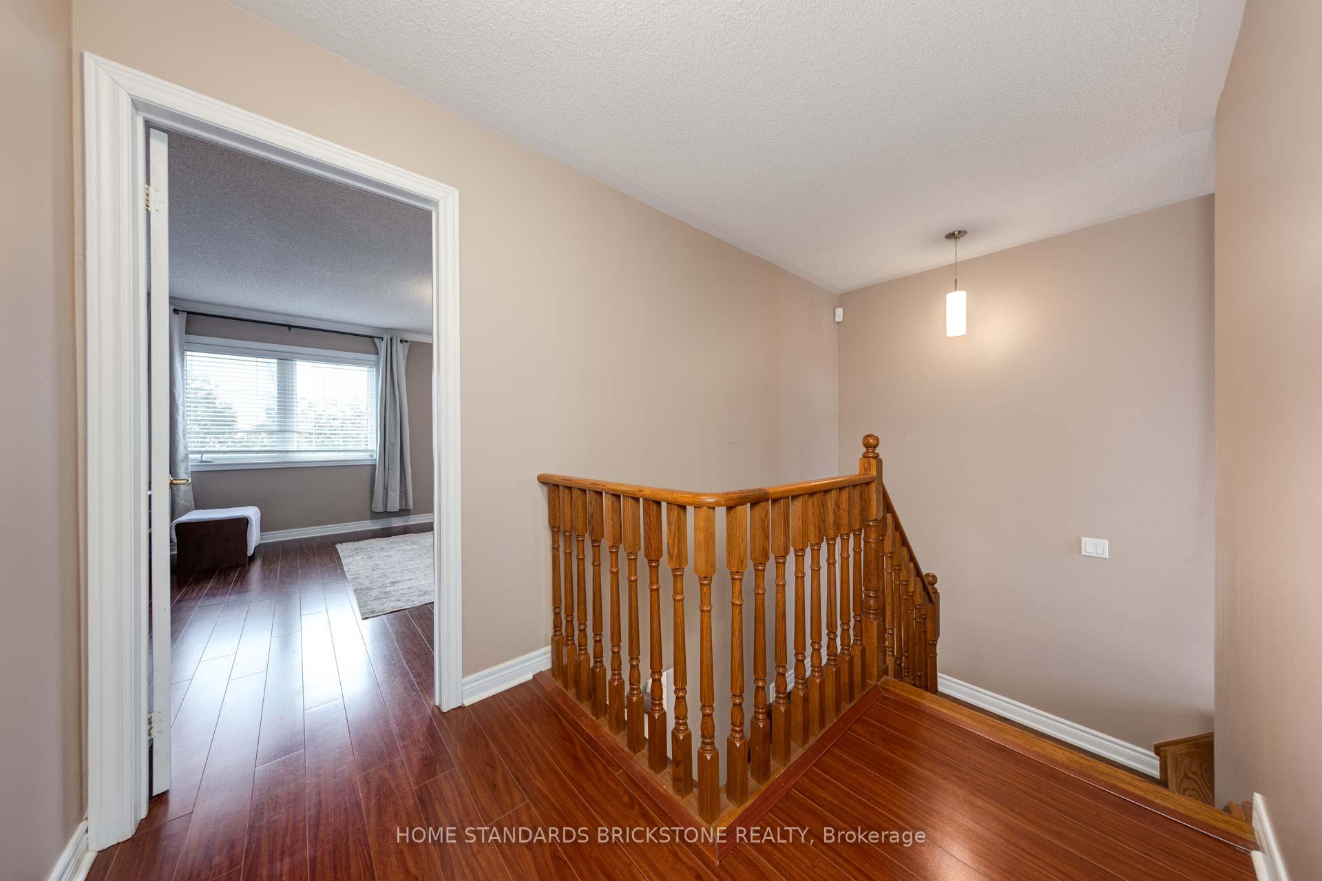 Photo 22 of 105 Mintwood Road, Vaughan, Patterson — HOMEH