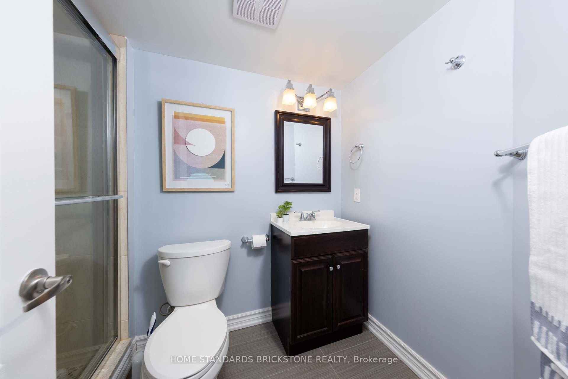 Photo 39 of 105 Mintwood Road, Vaughan, Patterson — HOMEH
