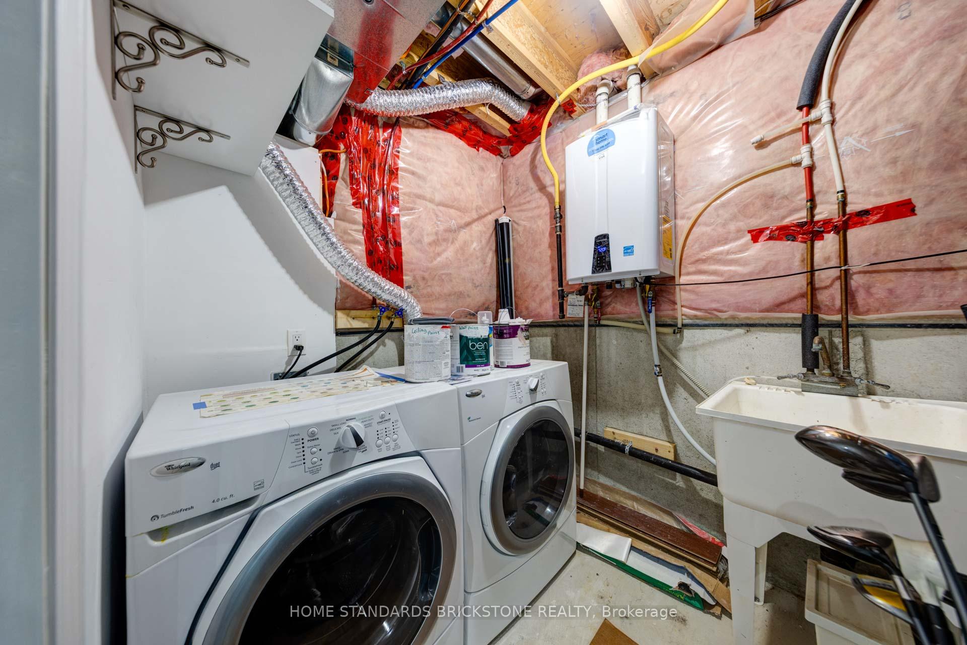 Photo 40 of 105 Mintwood Road, Vaughan, Patterson — HOMEH
