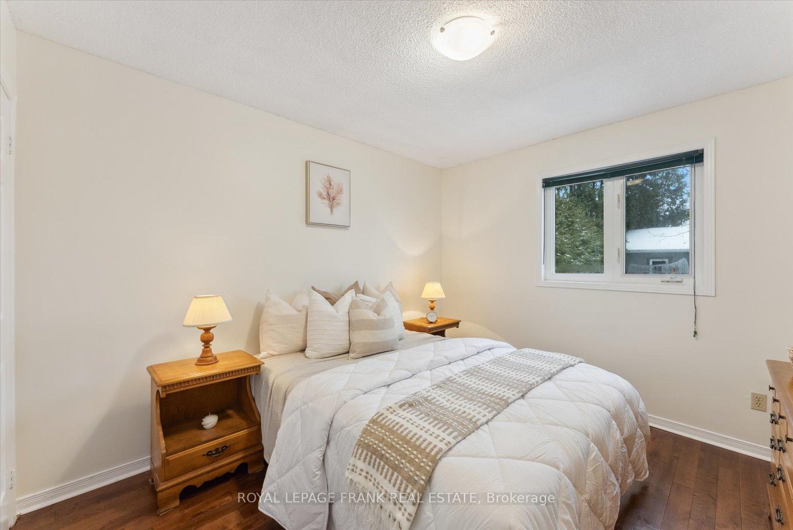 Photo 25 of 285 Cedar Valley Boulevard, Oshawa, Samac — HOMEH