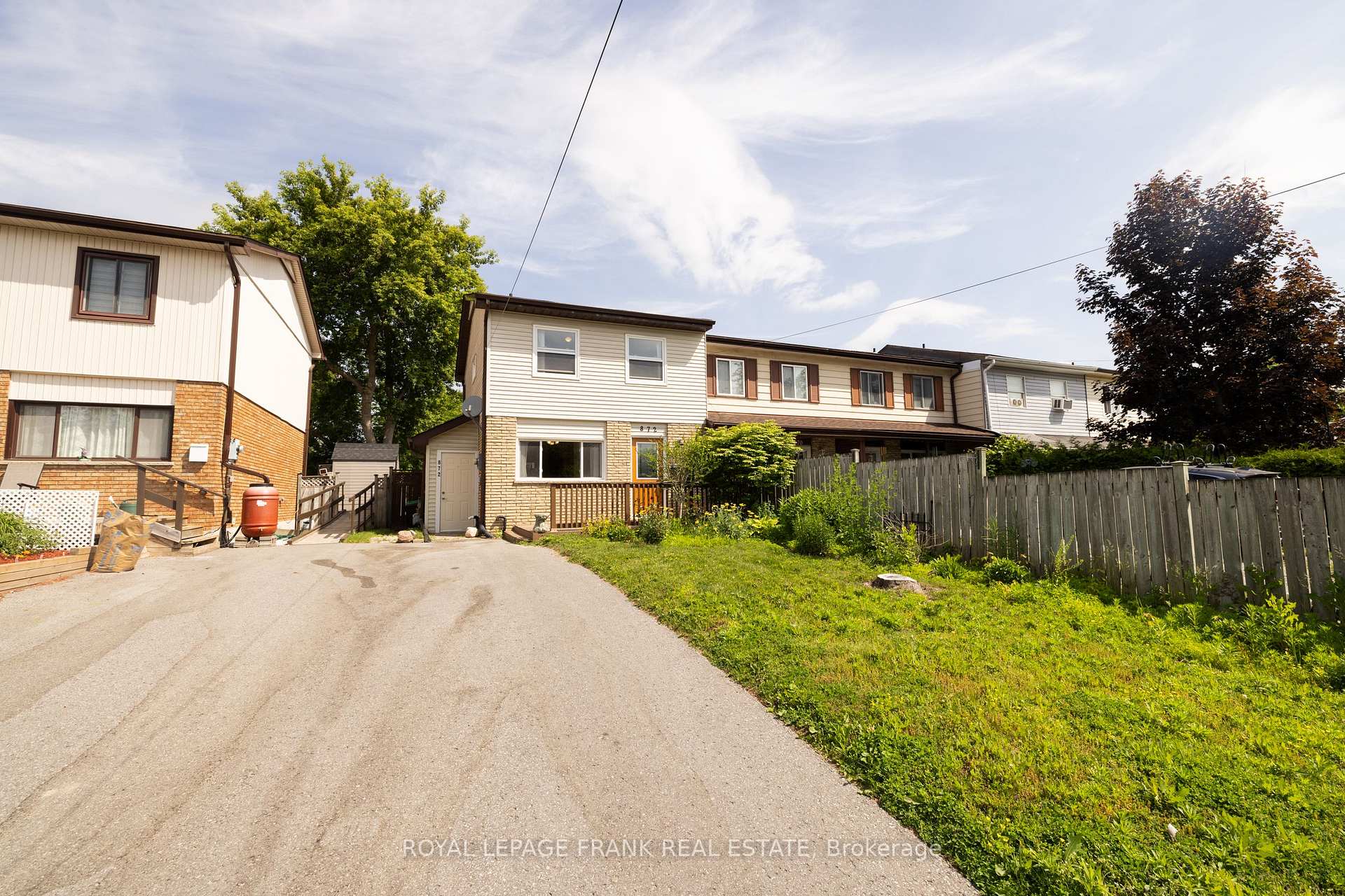 Photo 1 of 872 Chamberlain Street, Peterborough, Otonabee Ward 1 — HOMEH