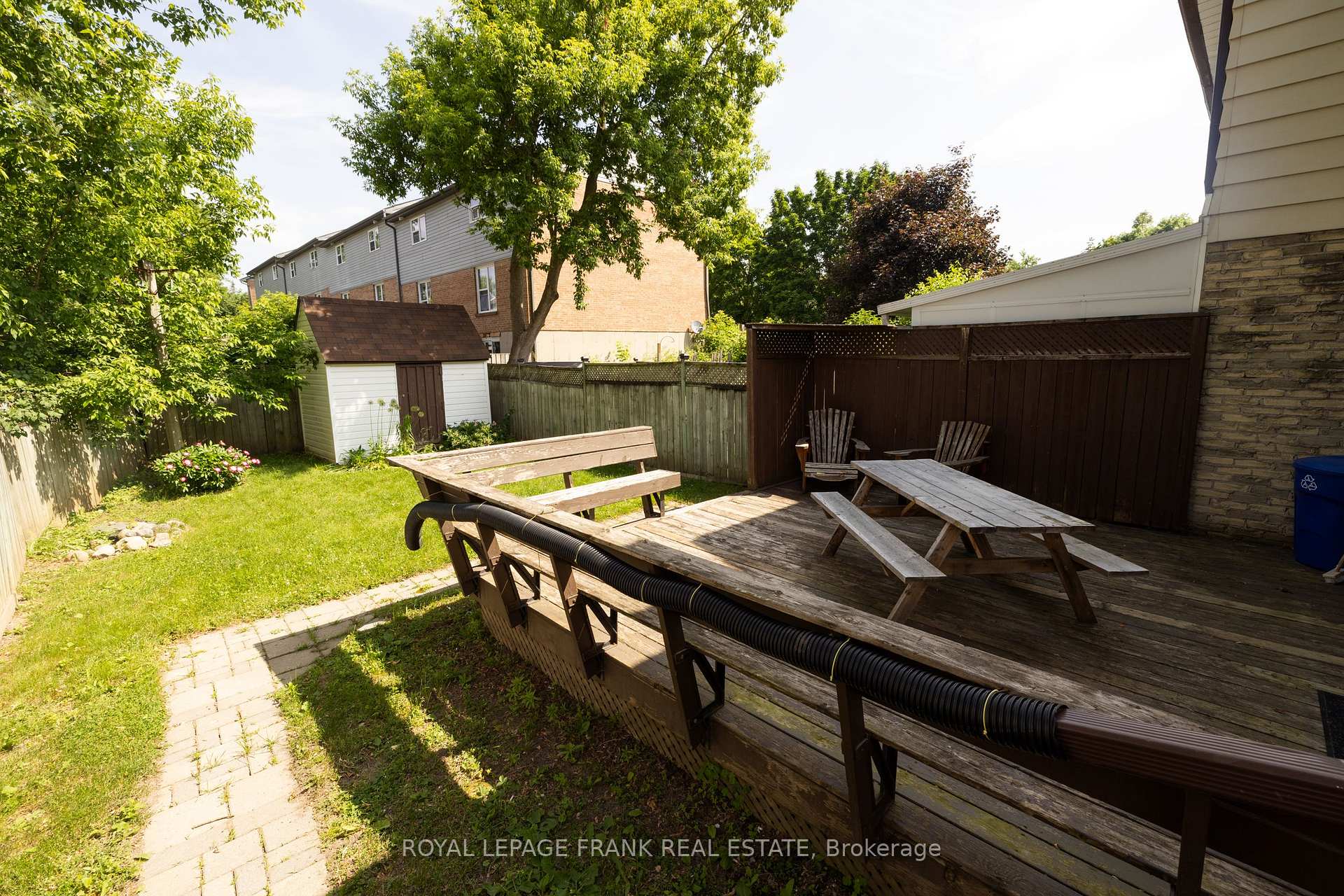 Photo 24 of 872 Chamberlain Street, Peterborough, Otonabee Ward 1 — HOMEH