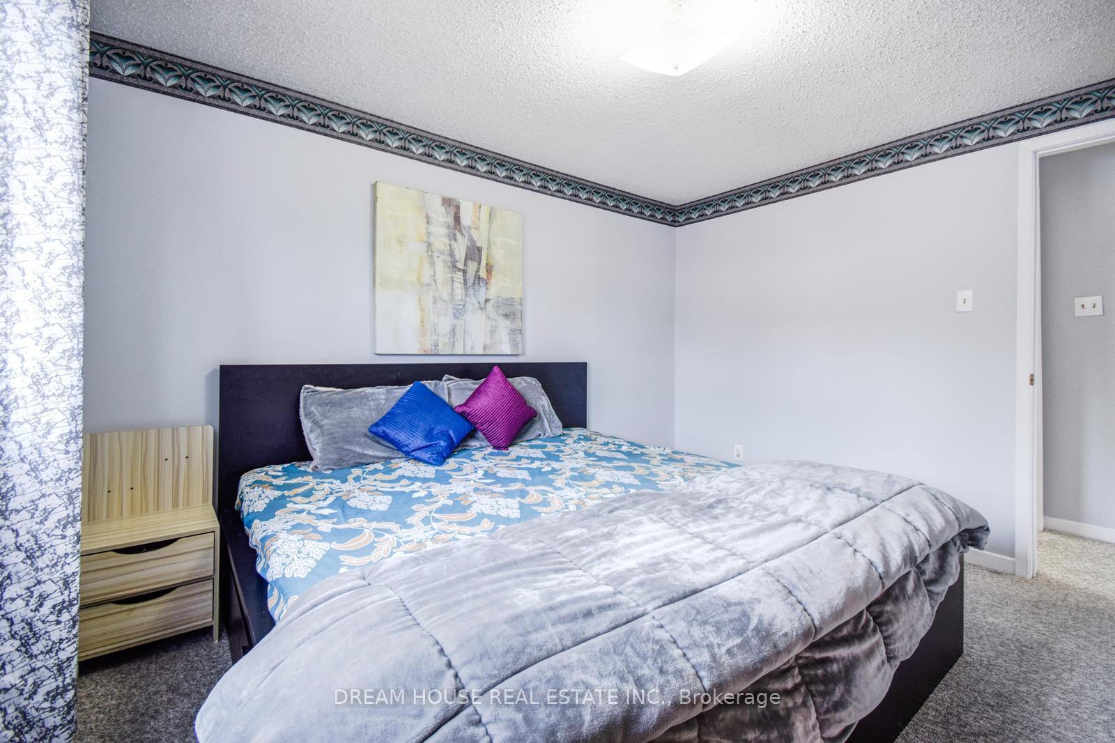 Photo 20 of 399 Dickens Drive, Oshawa, Eastdale — HOMEH