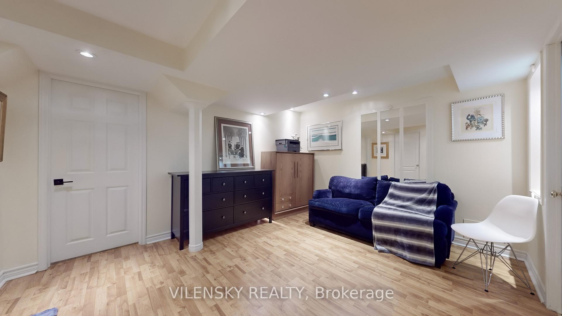 Photo 28 of 65 Bentwood Crescent, Vaughan, Patterson — HOMEH