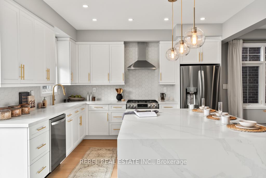 Photo 11 of 2202 Minsky Place, Oshawa, Windfields — HOMEH