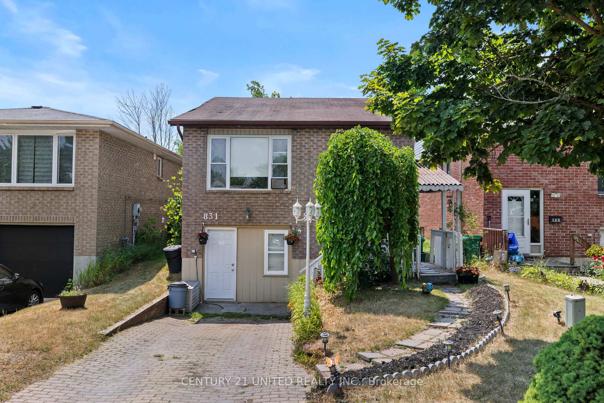 Photo 1 of 831 Mountain Ash Road, Peterborough, Otonabee Ward 1 — HOMEH
