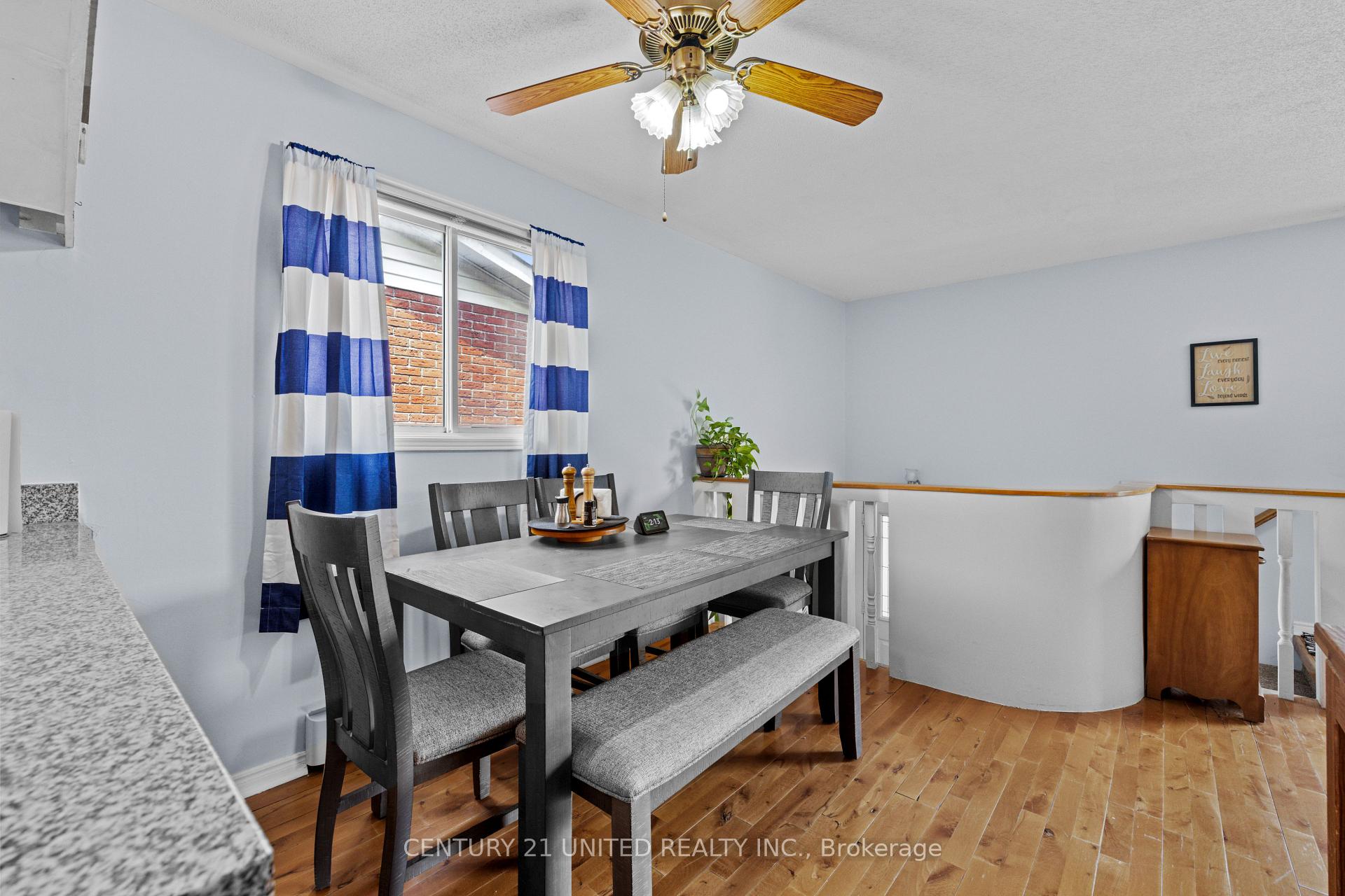 Photo 8 of 831 Mountain Ash Road, Peterborough, Otonabee Ward 1 — HOMEH