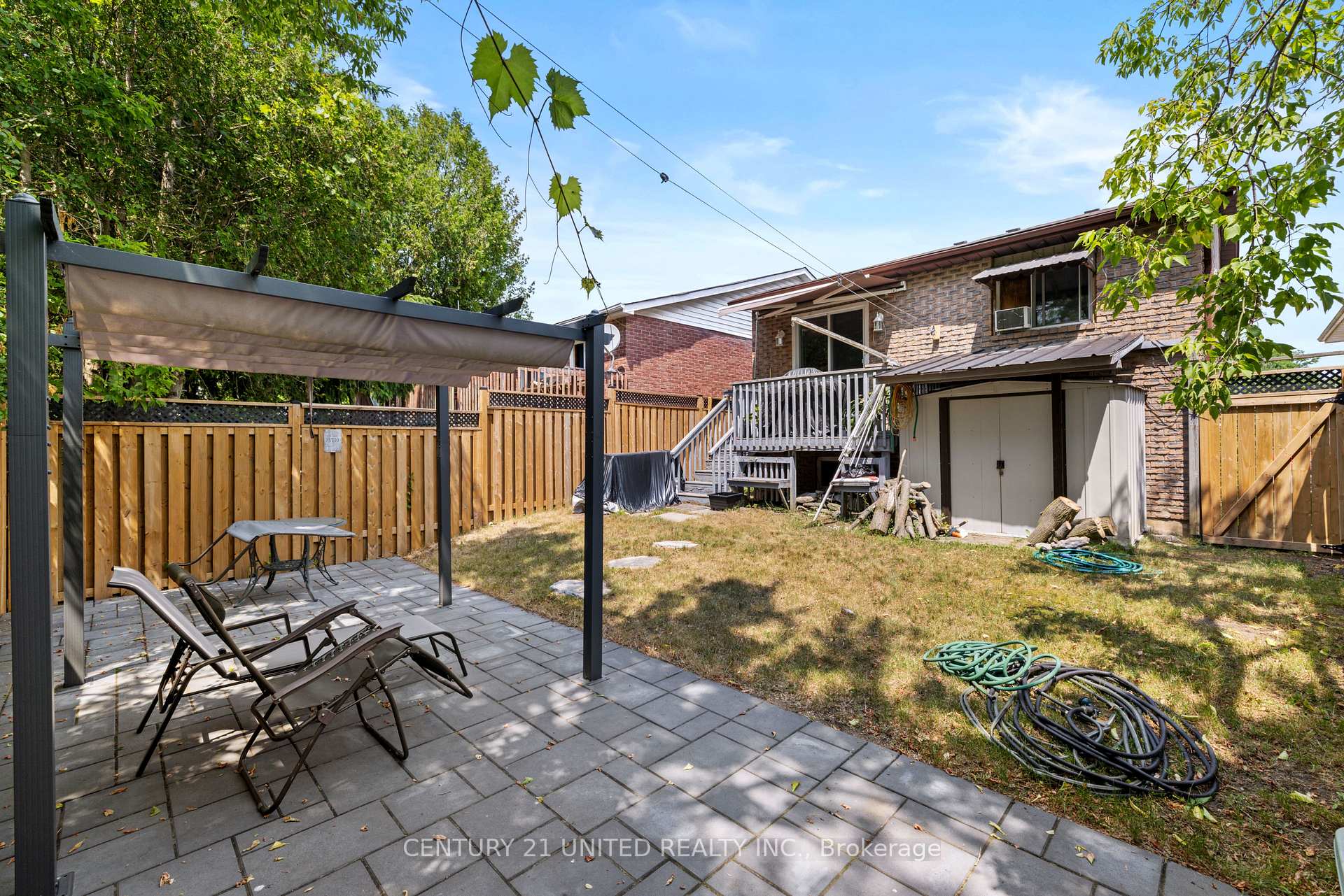 Photo 21 of 831 Mountain Ash Road, Peterborough, Otonabee Ward 1 — HOMEH