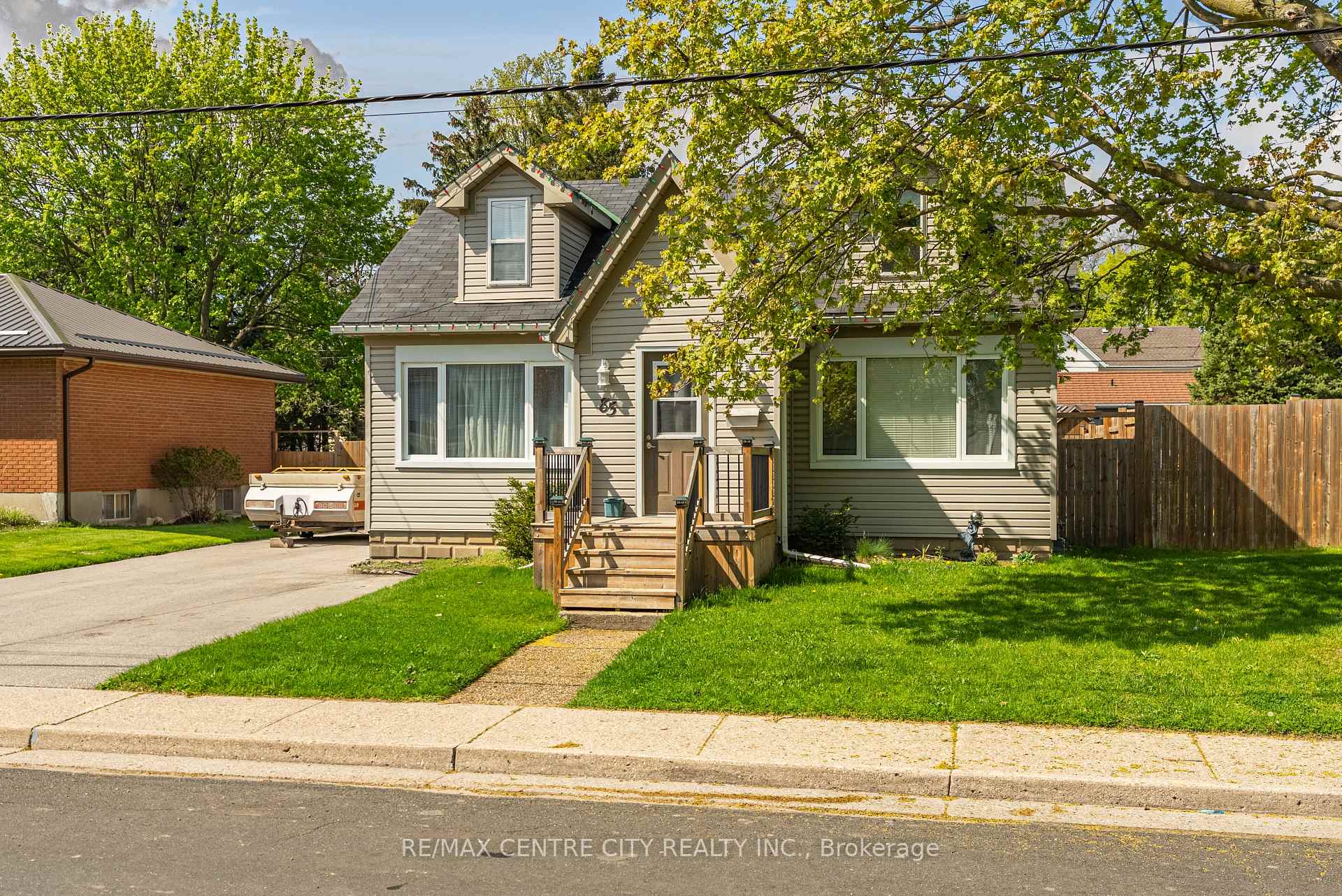 Photo 25 of 85 Pine Street E, Aylmer — HOMEH