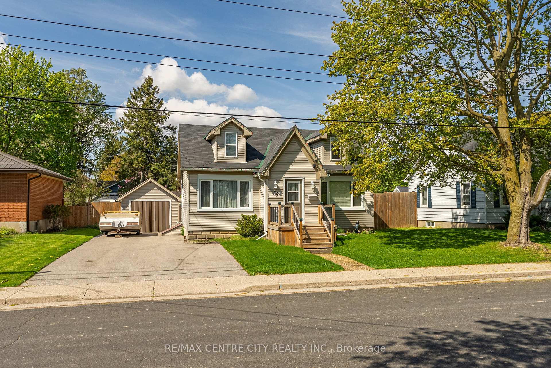 Photo 18 of 85 Pine Street E, Aylmer — HOMEH