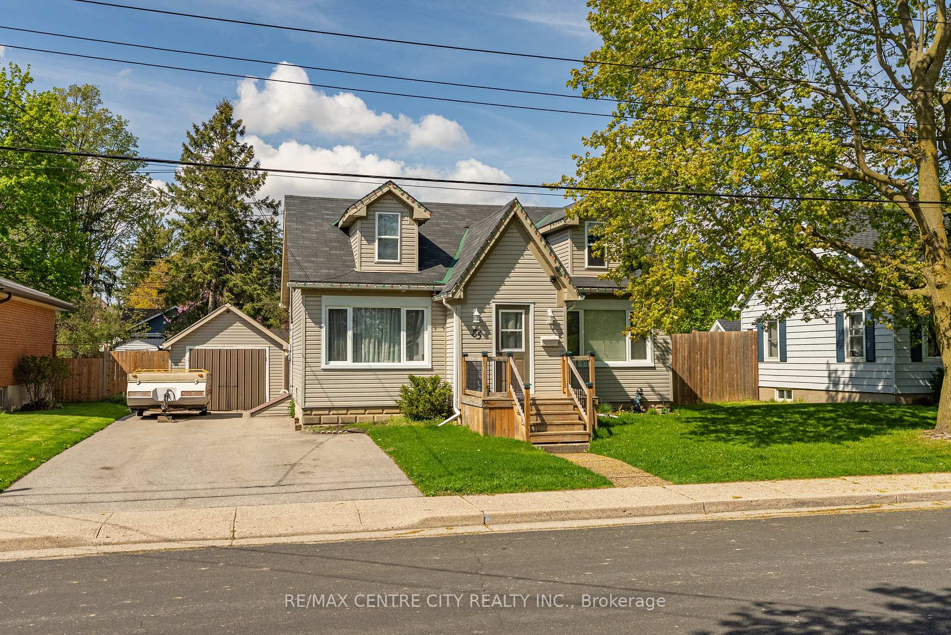Photo 16 of 85 Pine Street E, Aylmer — HOMEH