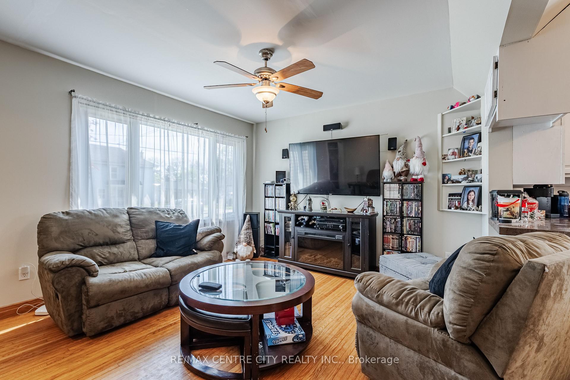 Photo 15 of 85 Pine Street E, Aylmer — HOMEH