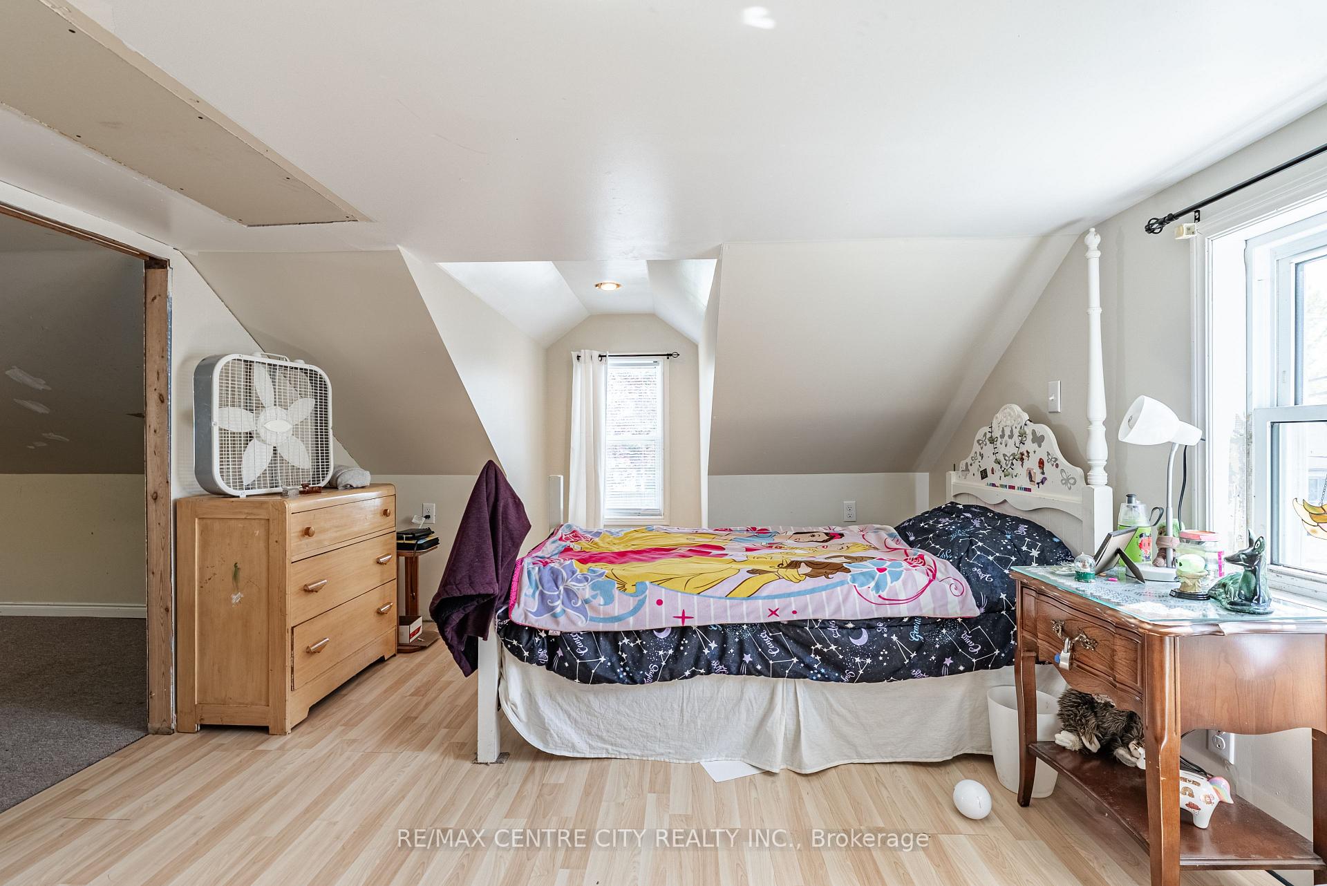 Photo 35 of 85 Pine Street E, Aylmer — HOMEH
