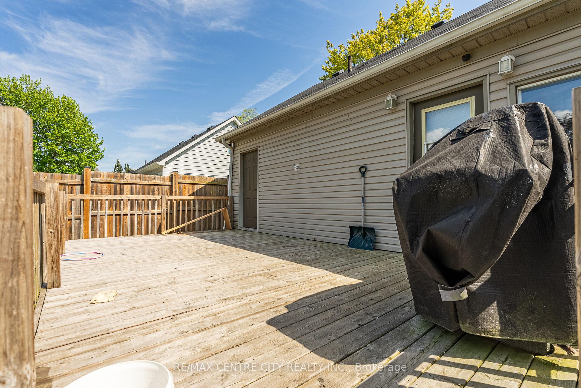 Photo 38 of 85 Pine Street E, Aylmer — HOMEH