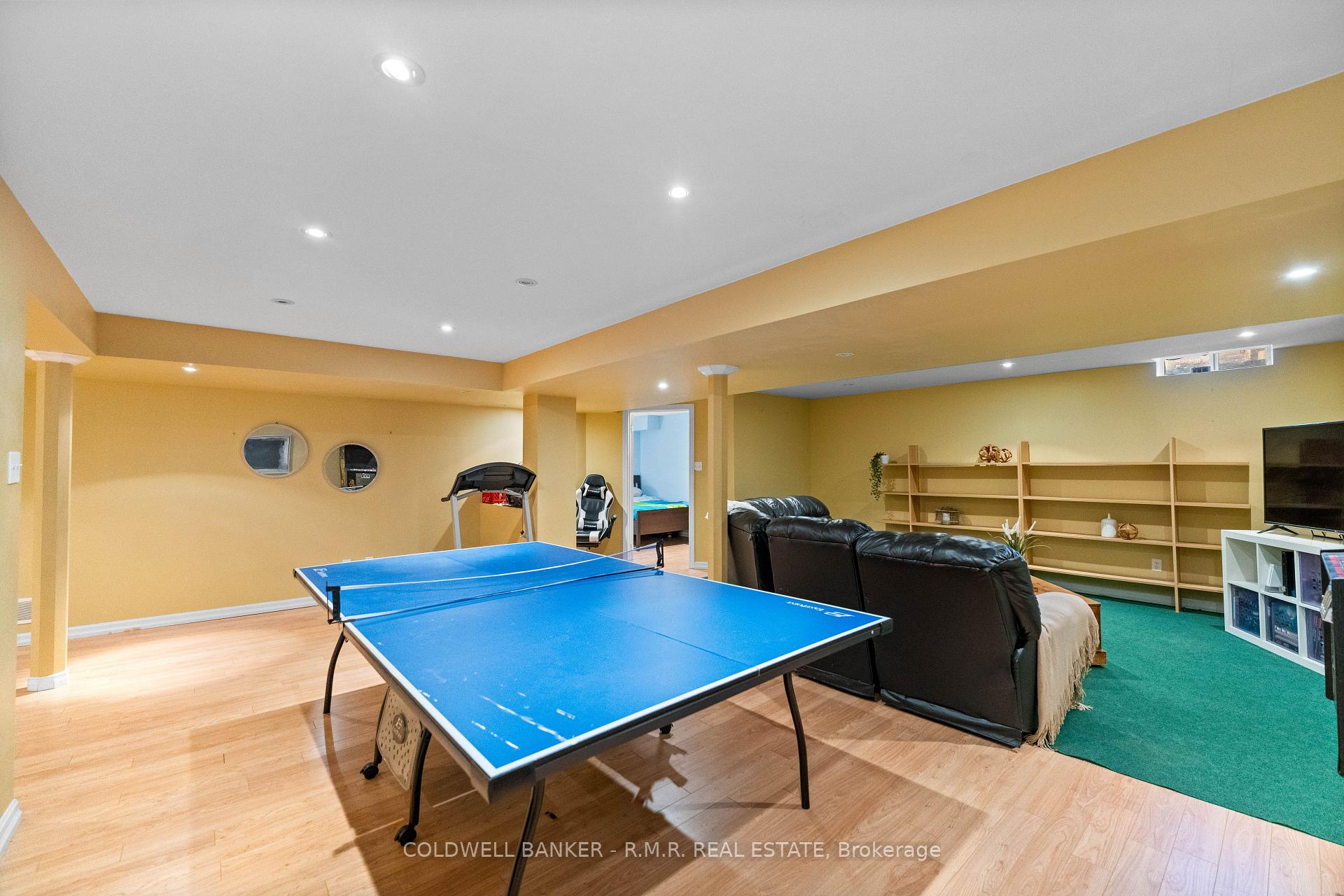 Photo 32 of 74 Elder Crescent, Whitby, Brooklin — HOMEH