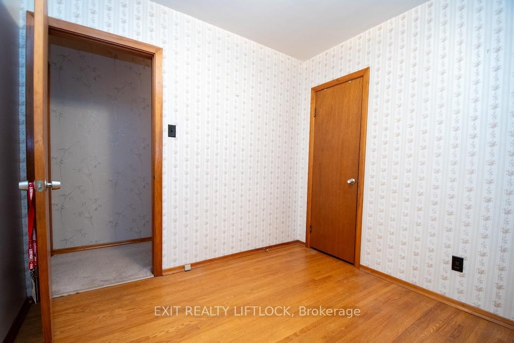 Photo 11 of 751 Chamberlain Street, Peterborough, Otonabee Ward 1 — HOMEH