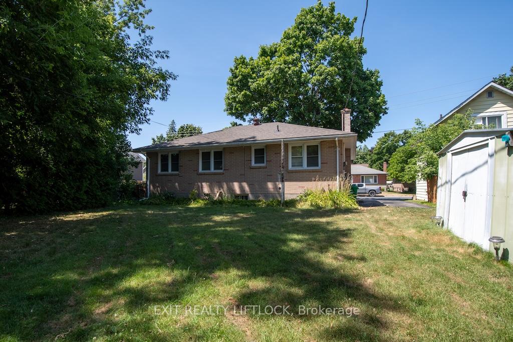 Photo 24 of 751 Chamberlain Street, Peterborough, Otonabee Ward 1 — HOMEH