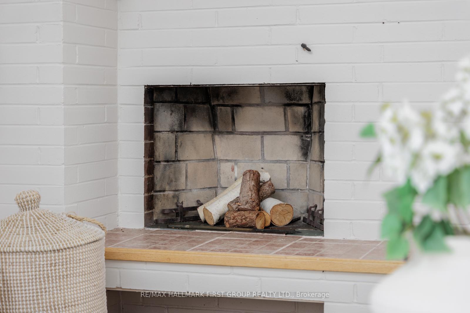 Photo 18 of 247 Gibbons Street, Oshawa, McLaughlin — HOMEH