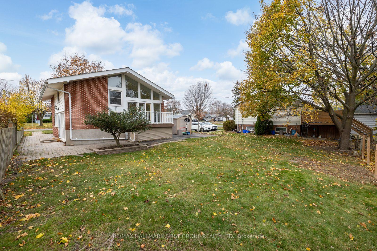 Photo 33 of 247 Gibbons Street, Oshawa, McLaughlin — HOMEH