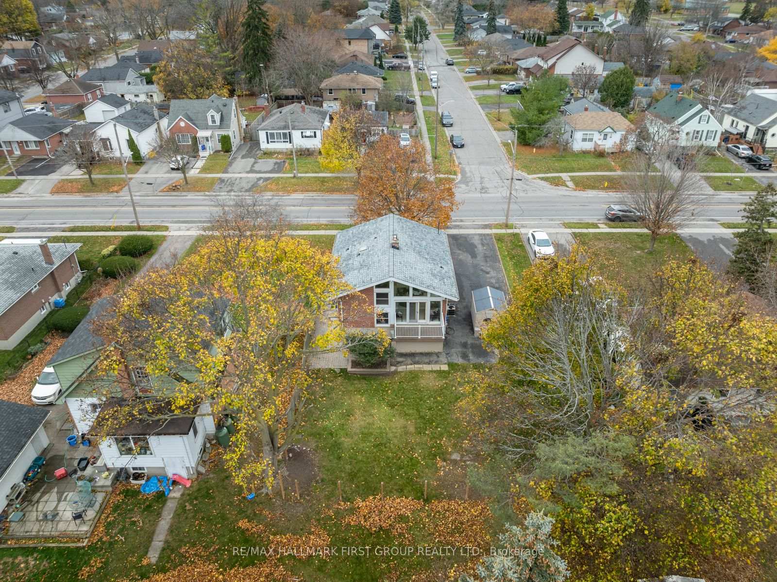 Photo 38 of 247 Gibbons Street, Oshawa, McLaughlin — HOMEH