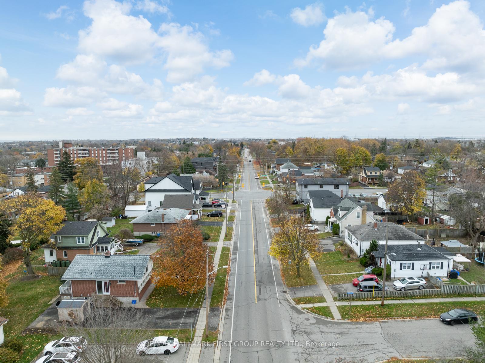 Photo 40 of 247 Gibbons Street, Oshawa, McLaughlin — HOMEH