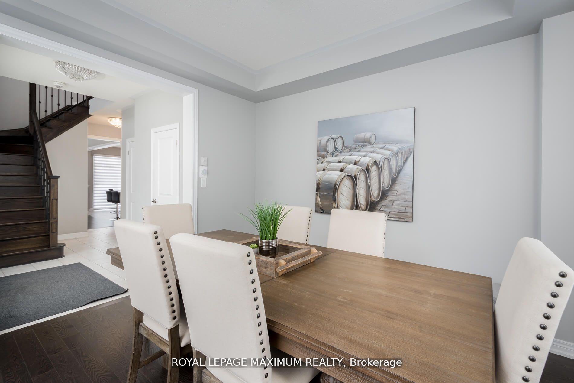 Photo 6 of 29 Red Tree Drive, Vaughan, Kleinburg — HOMEH