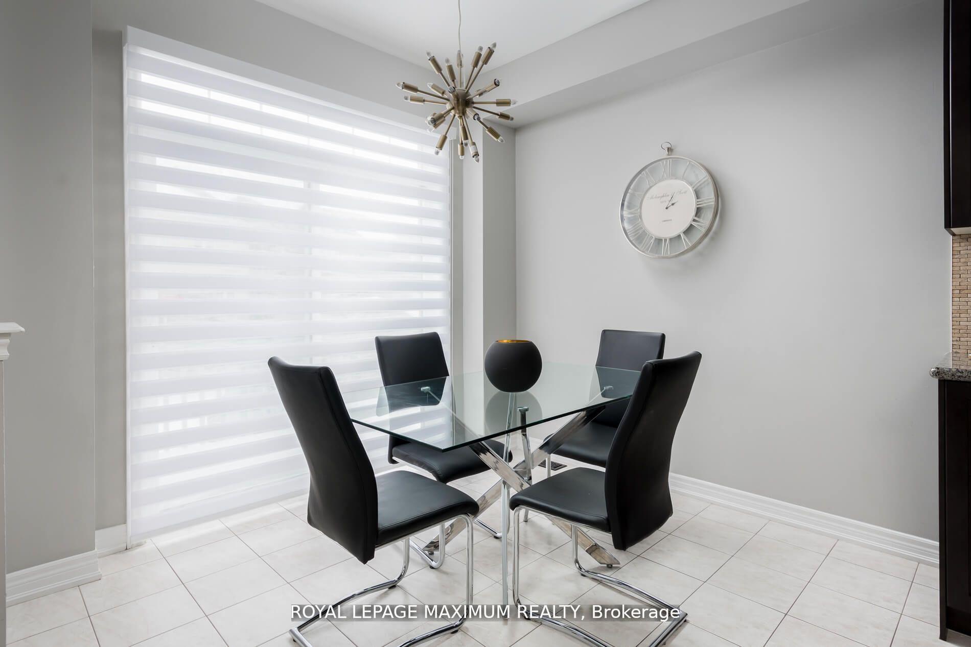 Photo 17 of 29 Red Tree Drive, Vaughan, Kleinburg — HOMEH