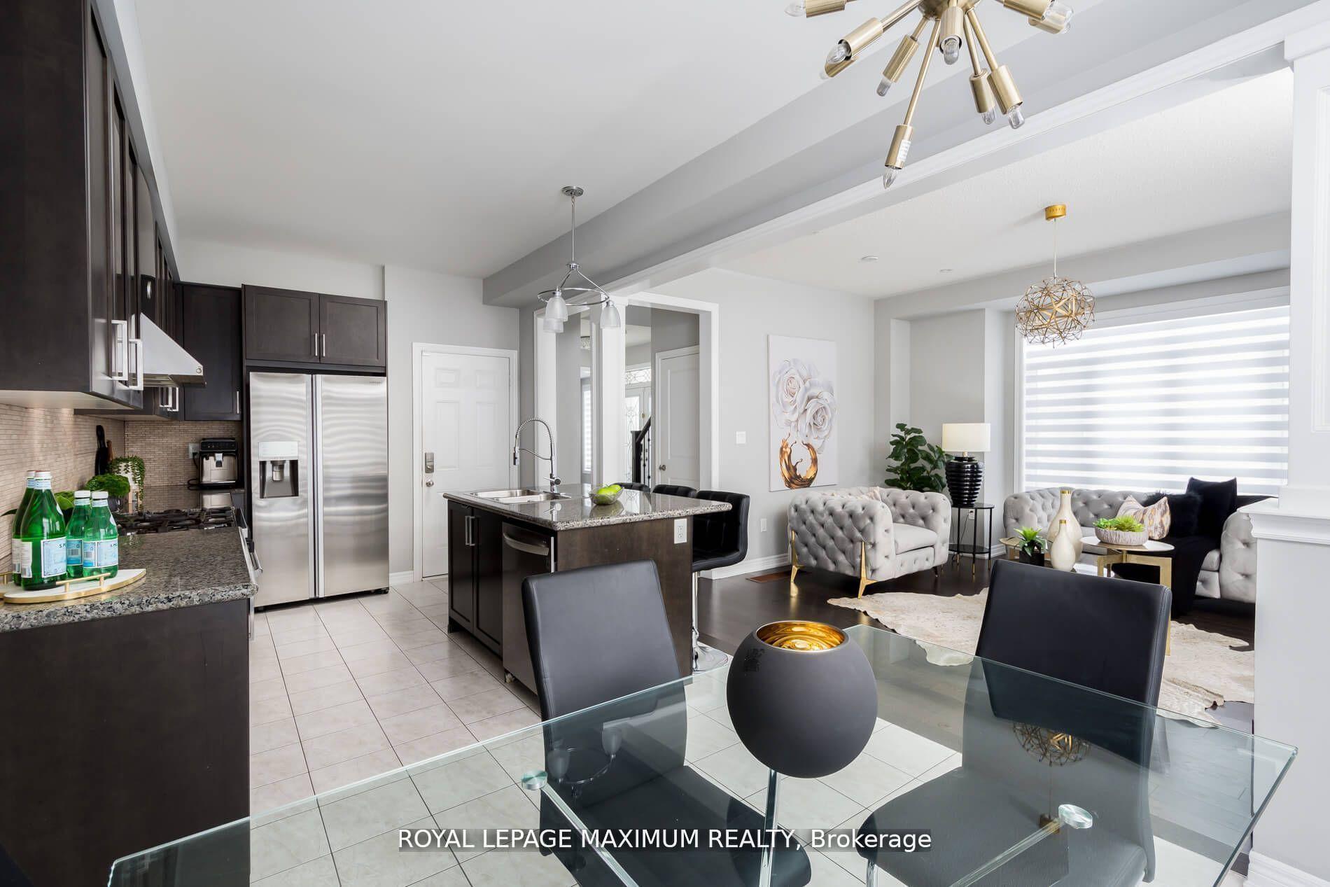 Photo 18 of 29 Red Tree Drive, Vaughan, Kleinburg — HOMEH