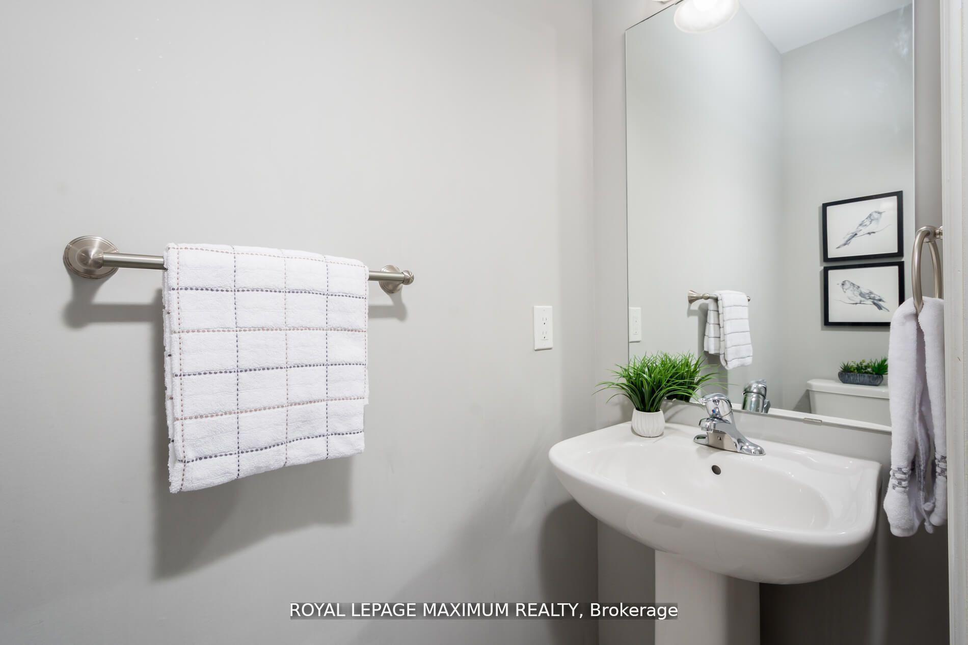 Photo 19 of 29 Red Tree Drive, Vaughan, Kleinburg — HOMEH