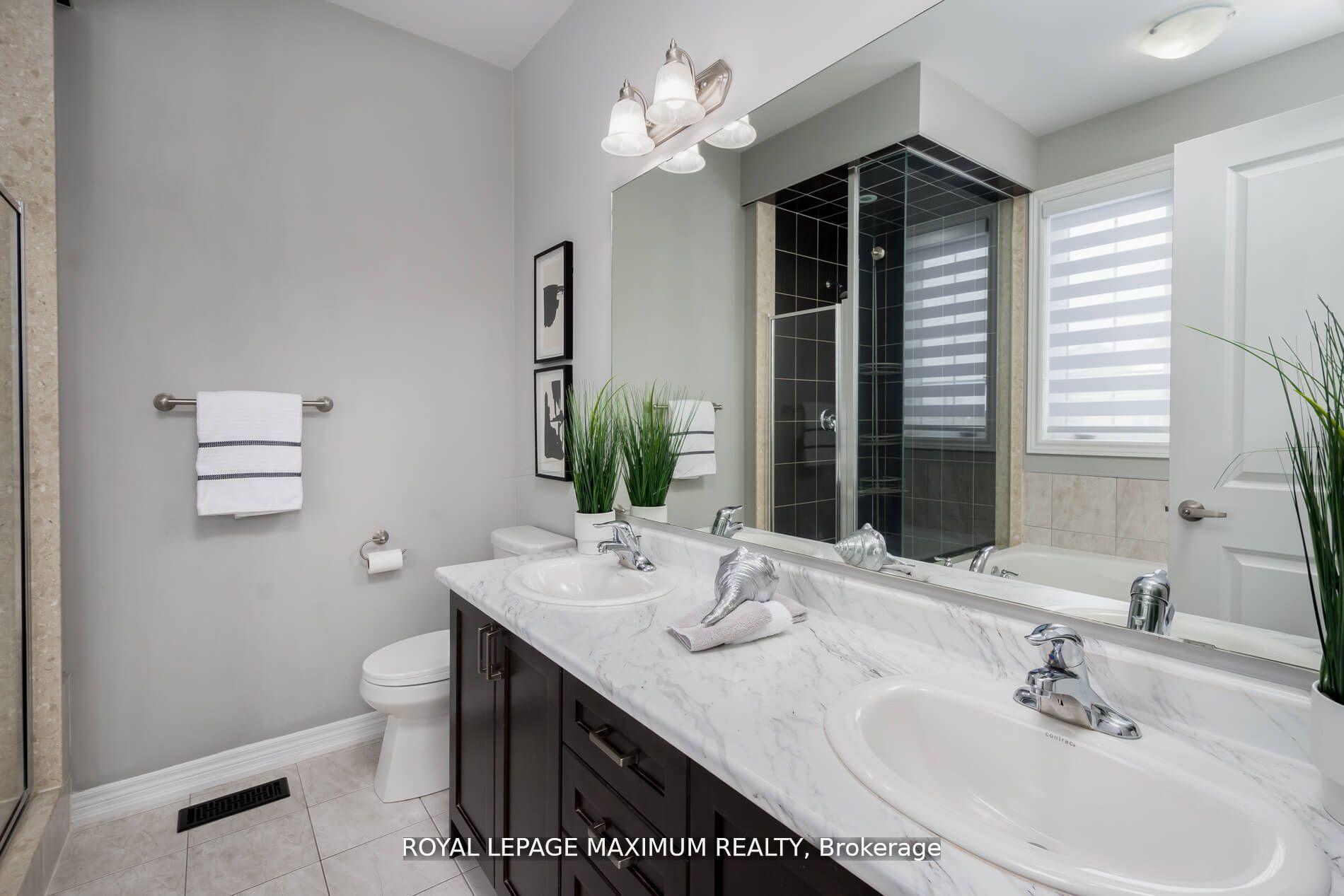 Photo 23 of 29 Red Tree Drive, Vaughan, Kleinburg — HOMEH