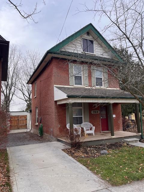 Photo 1 of 723 Bethune Street, Peterborough, Northcrest Ward 5 — HOMEH