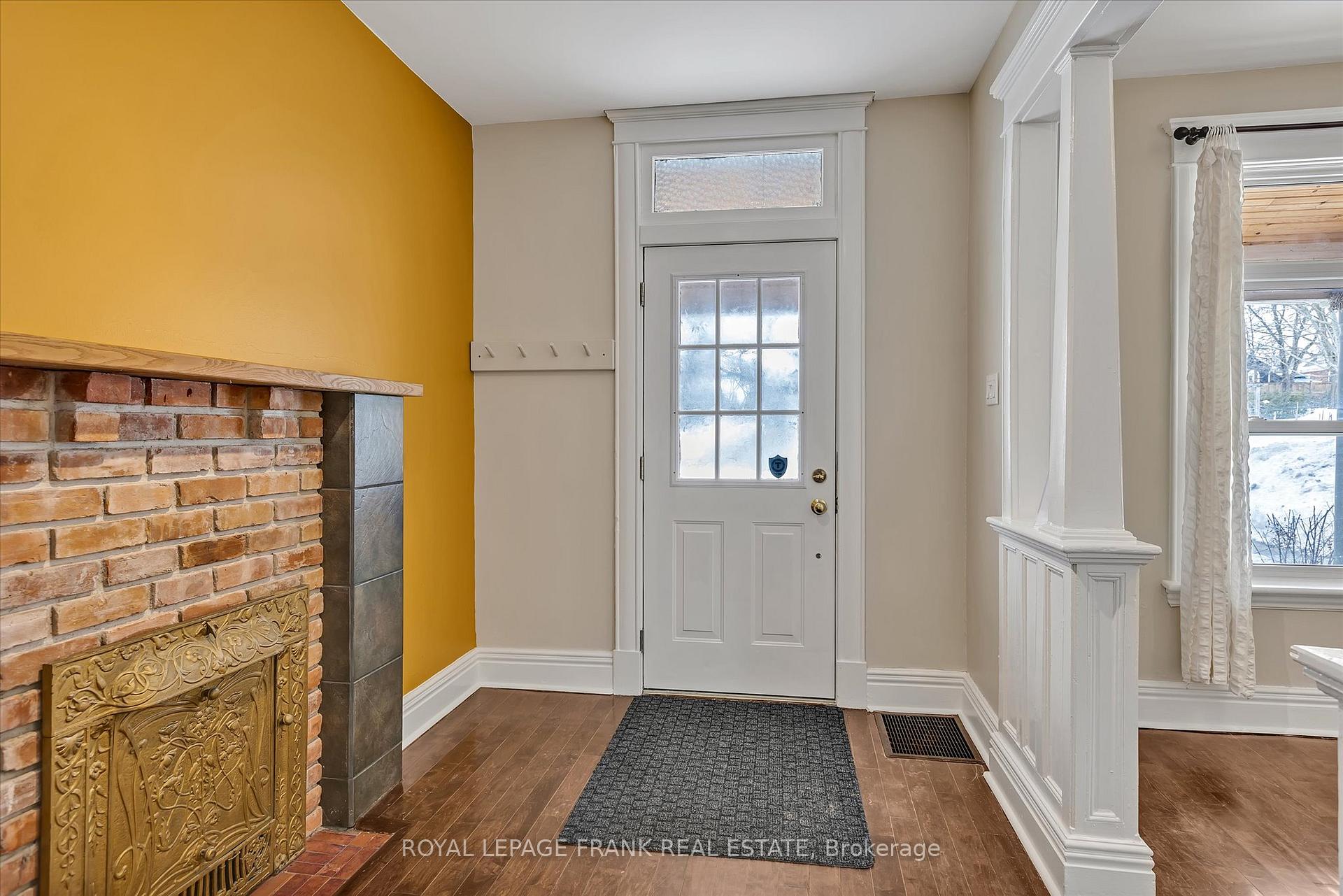 Photo 5 of 723 Bethune Street, Peterborough, Northcrest Ward 5 — HOMEH