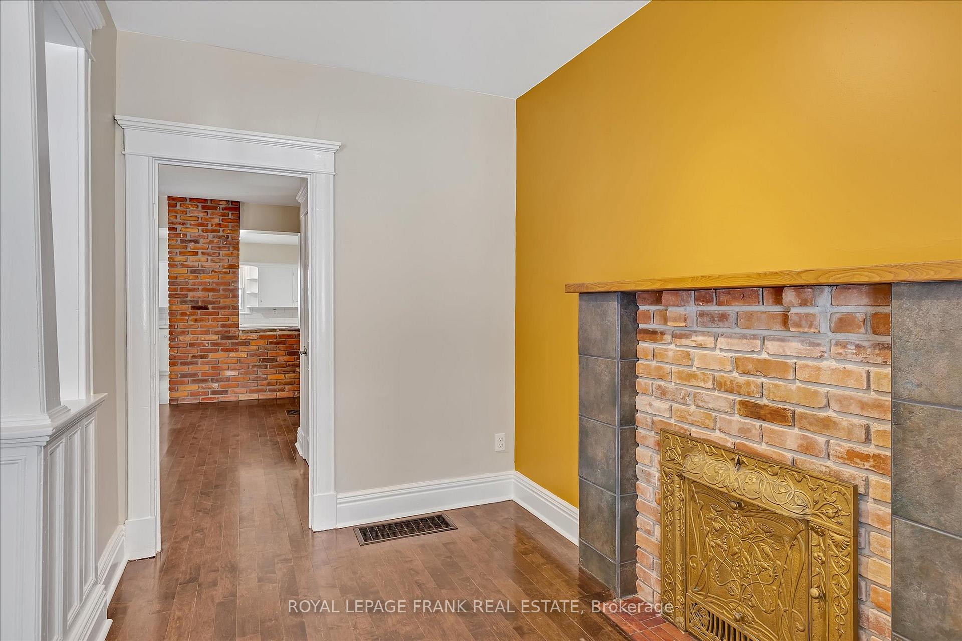 Photo 6 of 723 Bethune Street, Peterborough, Northcrest Ward 5 — HOMEH