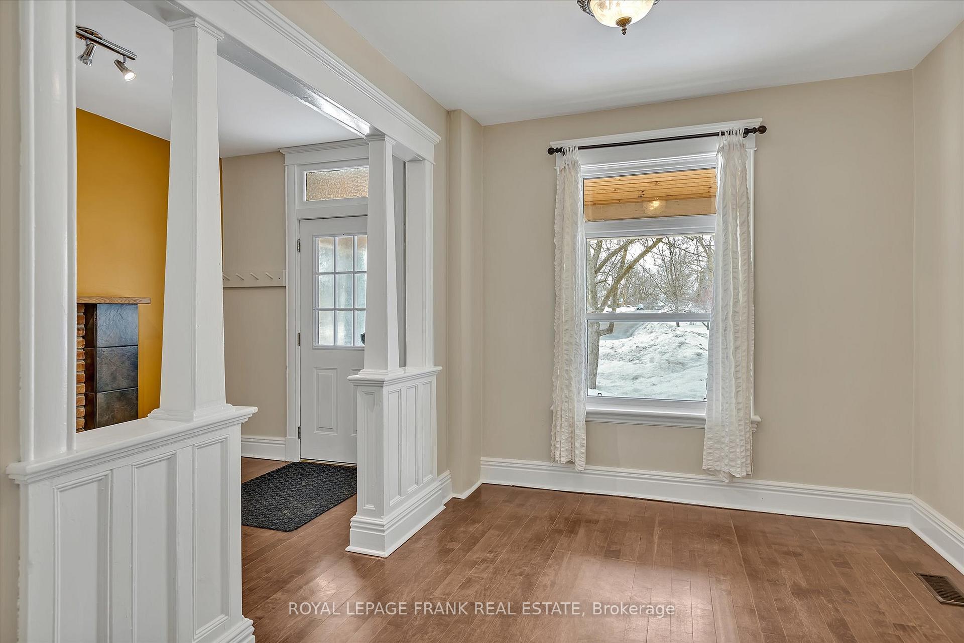 Photo 7 of 723 Bethune Street, Peterborough, Northcrest Ward 5 — HOMEH