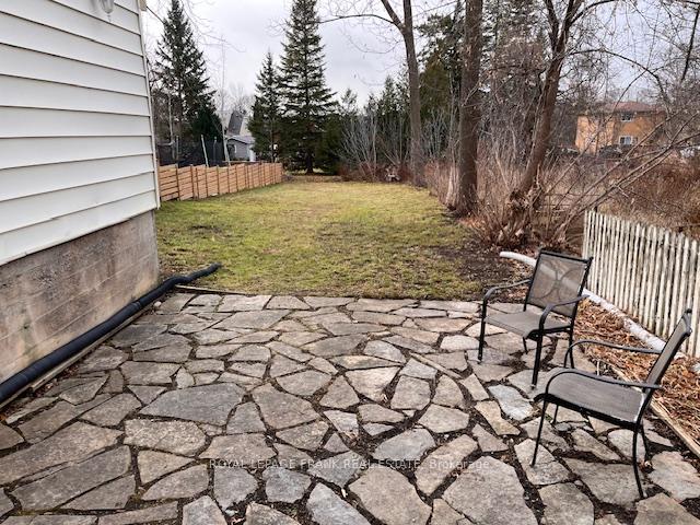 Photo 42 of 723 Bethune Street, Peterborough, Northcrest Ward 5 — HOMEH