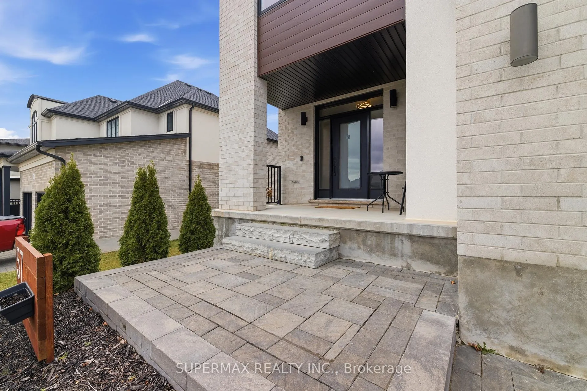 Photo 4 of 57 Crestview Drive, Middlesex Centre, Rural Middlesex Centre — HOMEH