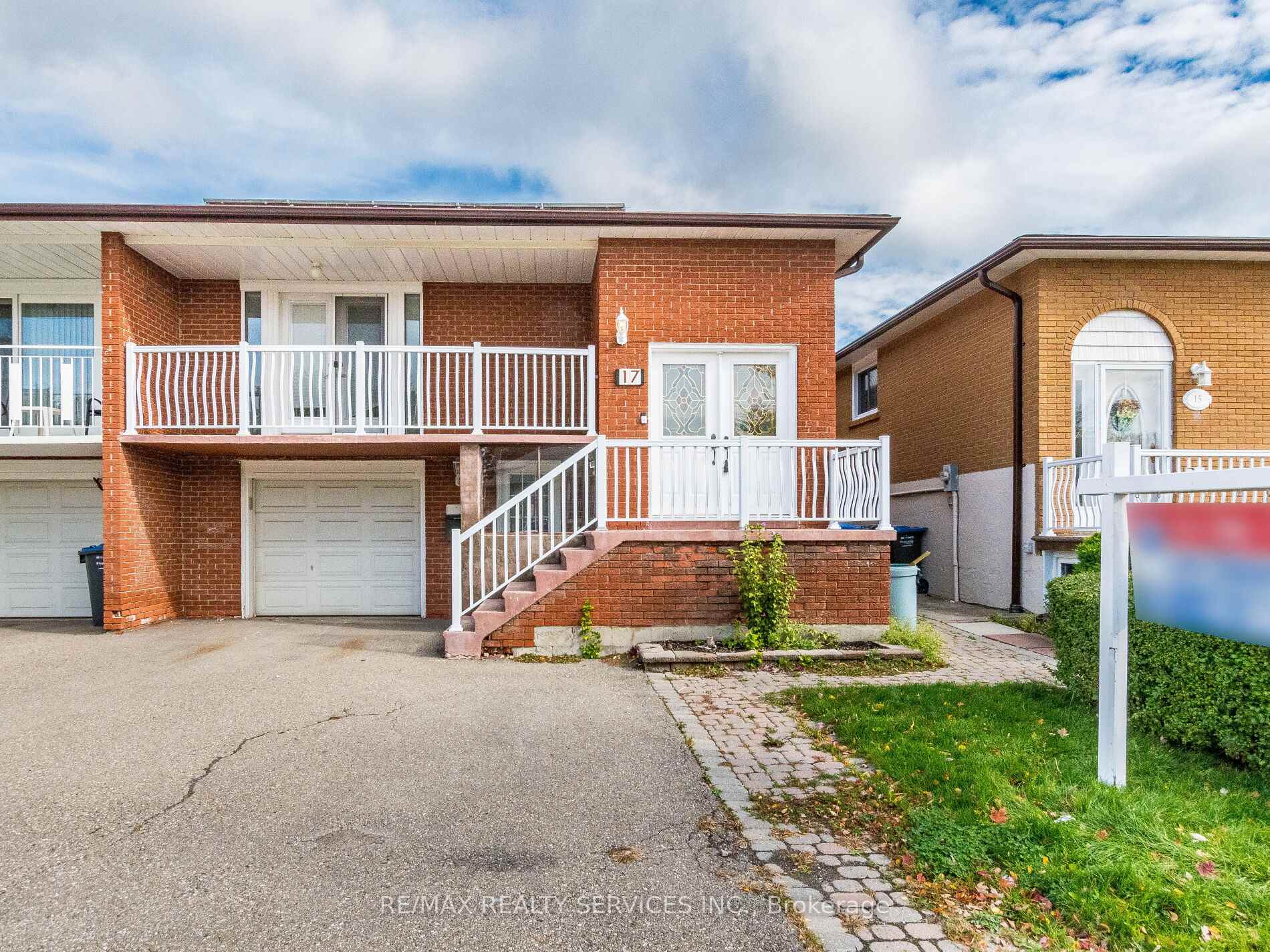 Photo 2 of 17 Fallway Road, Brampton, Madoc — HOMEH