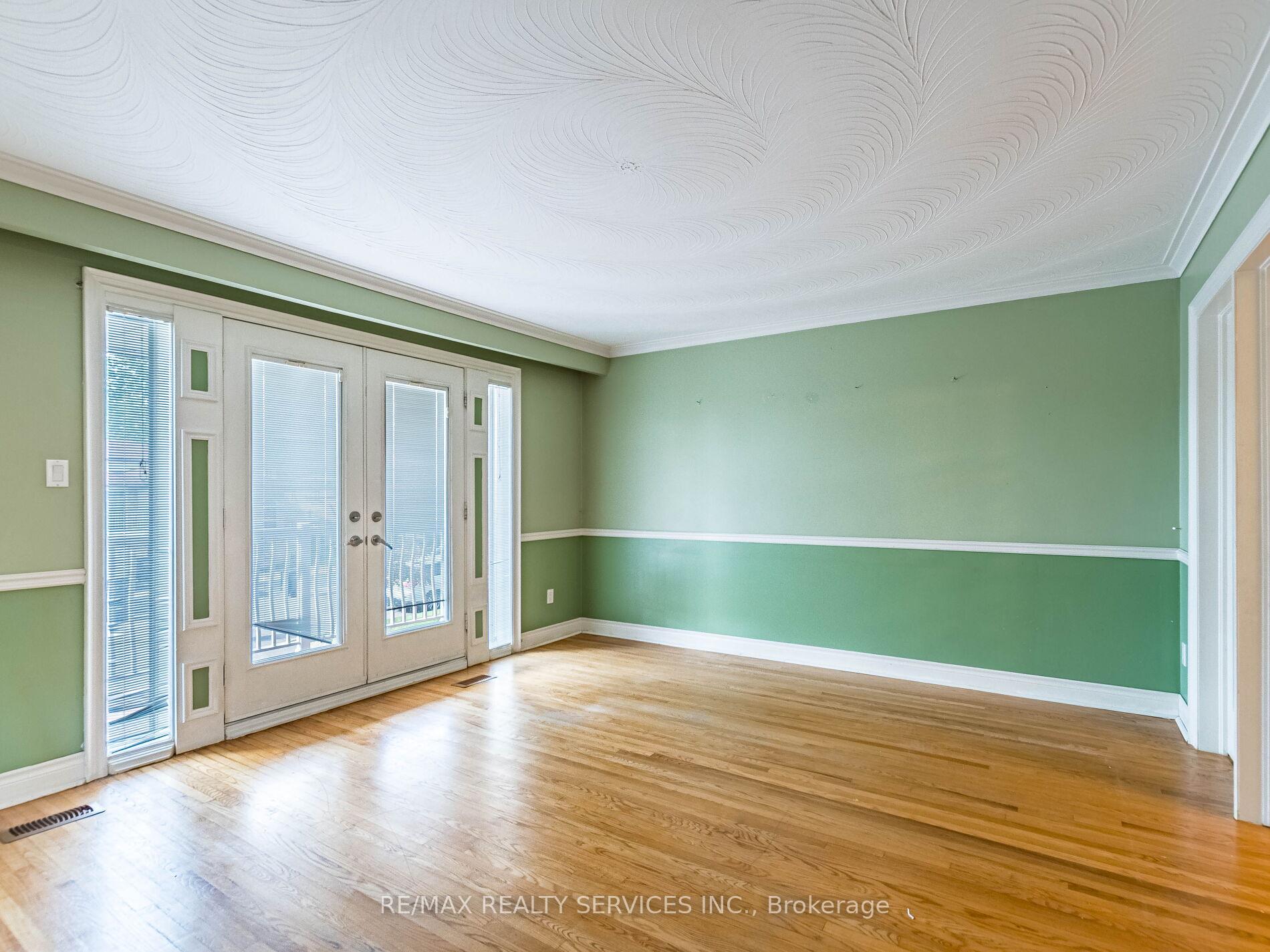 Photo 10 of 17 Fallway Road, Brampton, Madoc — HOMEH