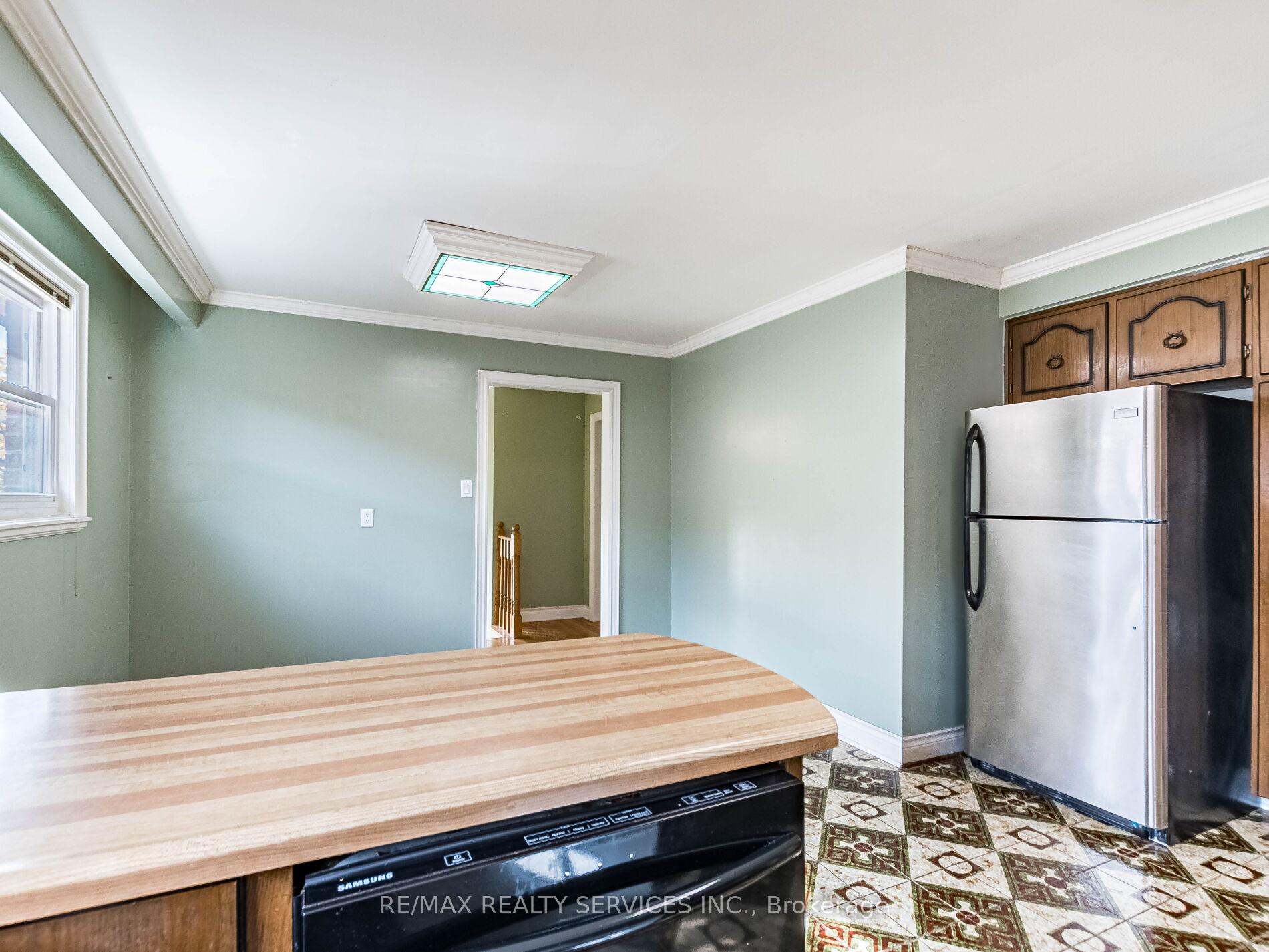 Photo 17 of 17 Fallway Road, Brampton, Madoc — HOMEH