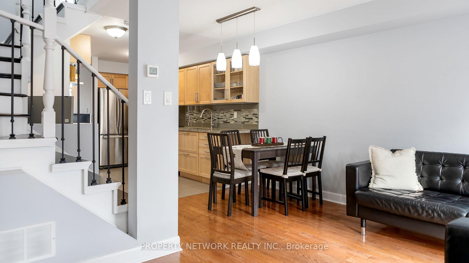 Photo 9 of 49 Lodgeway Drive, Vaughan, Rural Vaughan — HOMEH